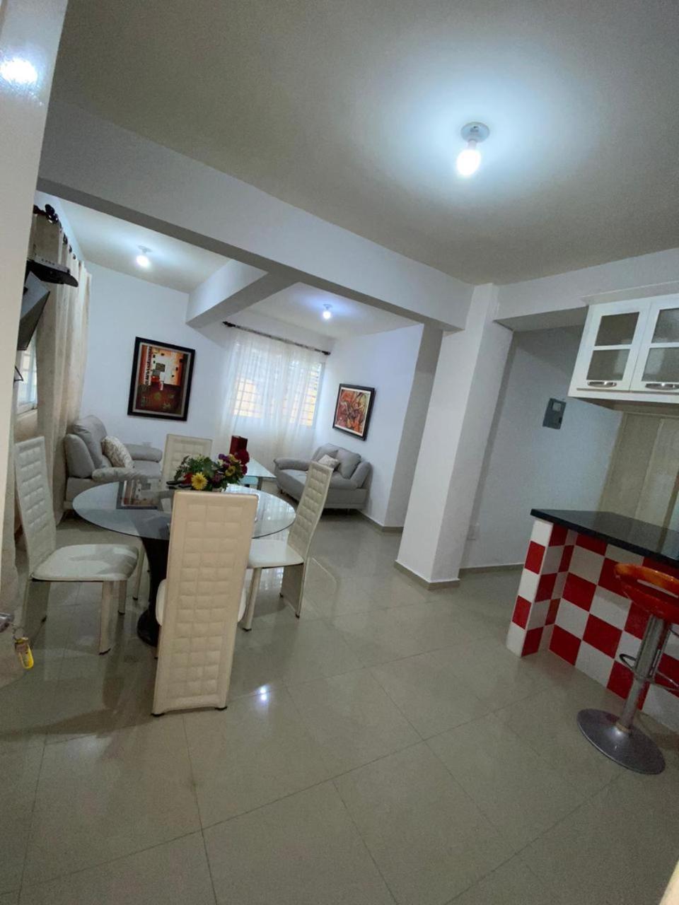 D' Franchesis Hostal Juan Dolio Dış mekan fotoğraf