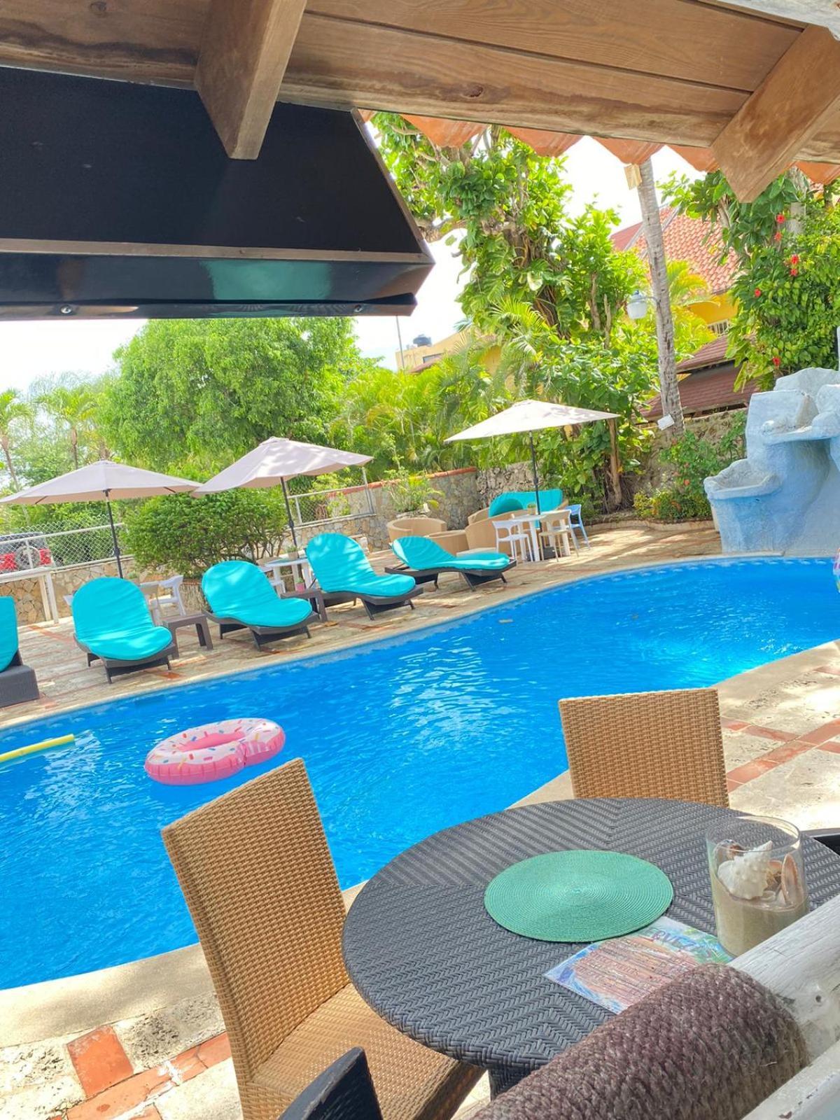 D' Franchesis Hostal Juan Dolio Dış mekan fotoğraf